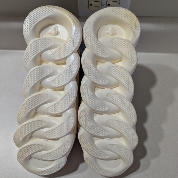 Versace Chain Reaction Sneakers - Burgundy and Orange - Picture 6 of 13